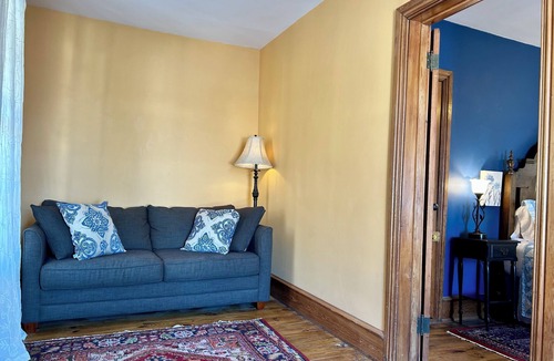 Adamstown Bed & Breakfast | Cobalt Suite at The Amethyst Inn B&B, jacuzzi, fireplace, gourmet breakfast