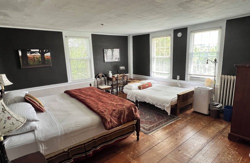 Williamsville Bed & Breakfast | Colonel Williams Inn