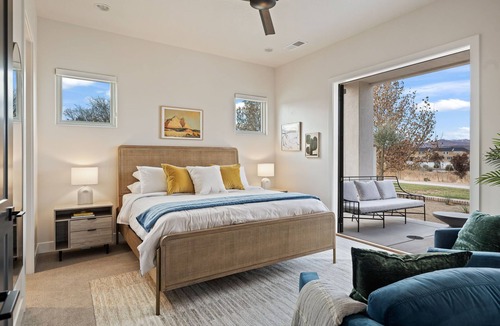 Hurricane Villa | Color House · Pool+Slide · Every Bedroom Ensuite · Chef's Kitchen · Sand Hollow
