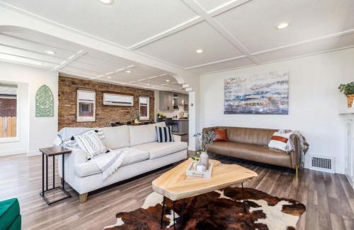 People's Freeway House | Cottage on Main - Only Minutes to Downtown SLC