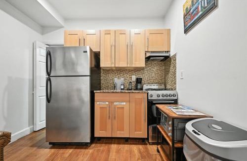 Old City Apartment | Cozy Modern Studio Perfect for Short or Long Stays