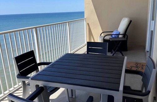 Gulf Shores Condo | Crystal Shores West 1103
