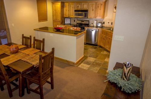 Kimball Junction Condo | *Cute Comfortable Park City Condo* Sleeps 5