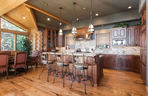Deer Valley House | Deer Valley Cabin W/Hot Tub | Theater