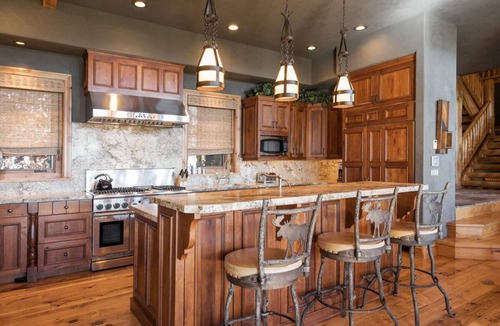 Deer Valley House | Deer Valley Cabin W/Hot Tub | Theater