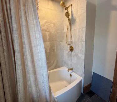 Stratton Mountain House | Downtime - Beautiful Mountainside Retreat off Stratton Mtn Rd