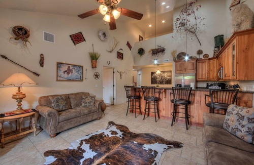 Moab South Valley House | DW7 Spacious Cowboy-Themed Condo near Arches National Park With Hot Tub!