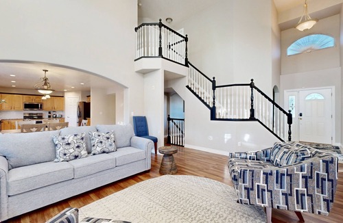 Clearfield House | Elegant home with large yard, gas grill & gas fireplace