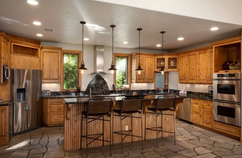 Steamboat Springs House | Emerald View Chalet - Luxury Home w/Panoramic Views, Hot Tub, 4 Kings + 2 Twins, Game Room
