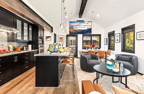 North Park City Cottage | Empire Avenue Townhomes by KBM