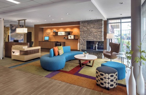 New Castle Hotel | Fairfield Inn & Suites Wilmington New Castle