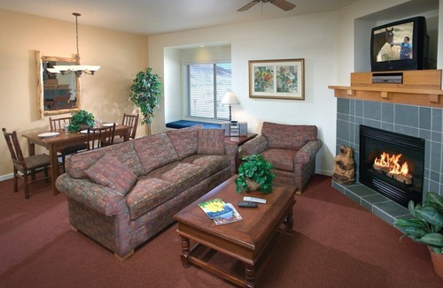 Steamboat Springs Resort | Family sized 2 bed 2 bath sleeps 6-resort multi snow sports in Steamboat Springs