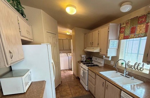 Ivins House | Fantastic 2-bedroom house with AC in charming Ivins