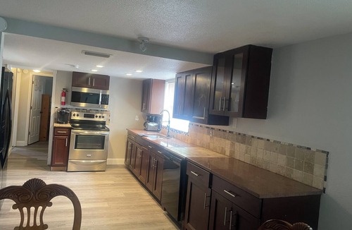 Regency Park House | Fantastic 4-bedroom pool house in Port Richey, Perfect, Family and pet friendly.