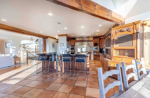 Farmington House | Farmington Oasis-Views, Space & Comfort 1.25 acres