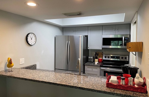The Meadows Condo | Find your Zen! A peaceful, 1-bedroom condo, modern decor, convenient location!