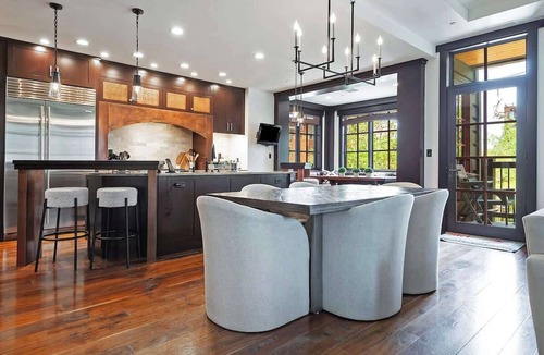 Empire Pass Condo | Flagstaff Retreat | Ski-In/Out | Communal Hot Tub
