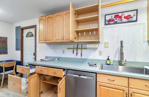 Birch Bay Apartment | Full Apt with large kitchen across the street from the beach.