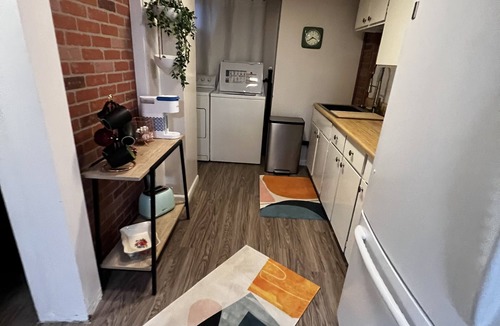 Sugar House House | Funkylicious and Cheerful 2 Bedroom SLC Foothills. Near beautiful trail system.