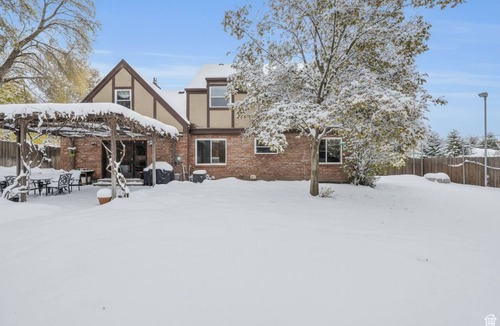 Cottonwood Heights Ski Chalet | Gorgeous 5-bedroom ski chalet in Cottonwood Heights