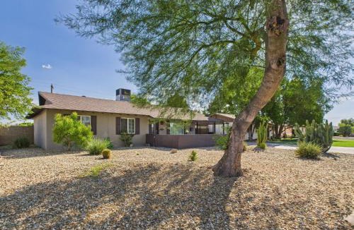 Alhambra House | Great 4 Groups, Near Everything!