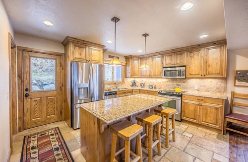 Gorgosa House | Group of 40? 4 Side-by-Side Homes, Walk to Park City Mountain & Main, Hot Tubs