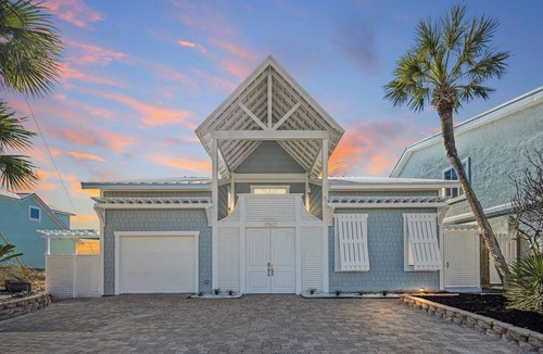 Miramar Beach House | Gulf-Front 6BR · Sleeps 15 · No Roads to Cross · Hot Tub · Free Beach Chairs