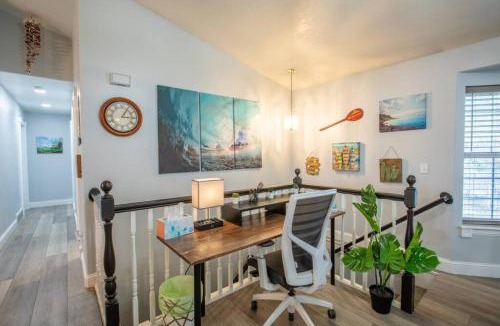 Pleasant Grove House | Hawaiian Surfer Haven - Family Stay Near Slopes