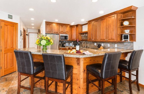 Deer Valley House | Heart of Deer Valley. Private, Hot Tub, Sleeps 12!