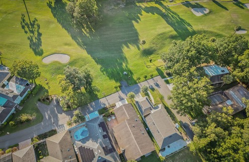 Apopka House | HIDDEN GEM OF ORLANDO: THE BNKR Florida Living at its coziest. Designed for you