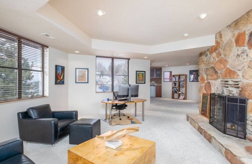 Olympus Cove House | High Alpine Luxury Home with Panoramic View