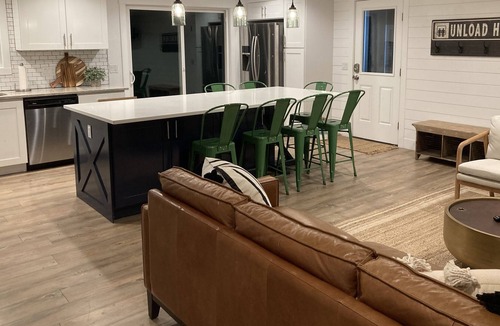 Holladay House | "Holladay, Holiday" - Executive Home - Close to Ski Resorts