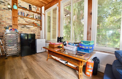 Homosassa House | Homosassa River Retreat with Pool, Dock, Fire Pit & Water Sports