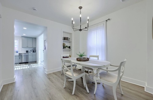 Parkesburg House | Hot Tub Retreat Between Philly & Lancaster