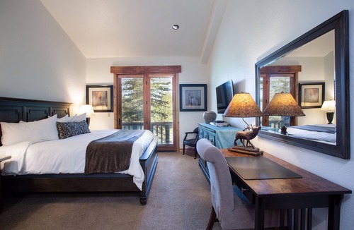 Deer Valley Cabin | Hotel Room - The Lodges at Deer Valley