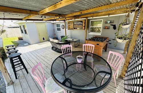 Forest Hills House | House near Tarpon Springs Beaches and Weeki Wachee Springs