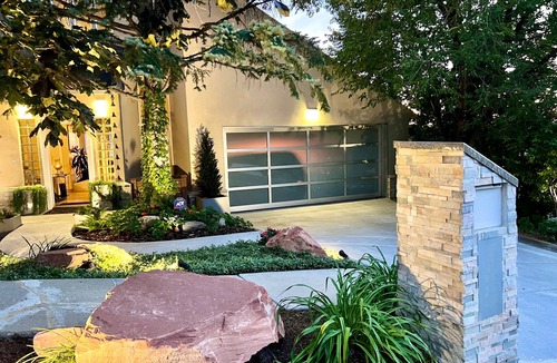 Salt Lake City House | House of Setting Sun! Views-HotTub-30min to ski-10min to SLC-Super Cool Design!