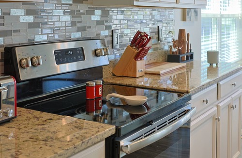 Central Newport News House | James River Cottage Big Cozy and beautiful new construction