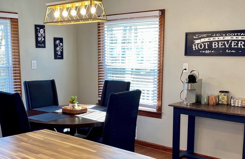 Williamstown Cottage | JC’s Cottage is less than 5 minutes from The Ark Encounter!