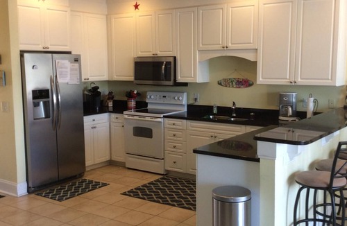 Garden City House | JUNE 13-20 DISCOUNT 5BR/5BA 1BLK FROM BEACH/MARSH/DOCK/PVT POOL/PET FRIENDLY