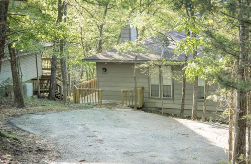 Lost Bridge Village House | Lakefront Retreat Cove Access 5 Min to Marina 4/3-Sleeps 10