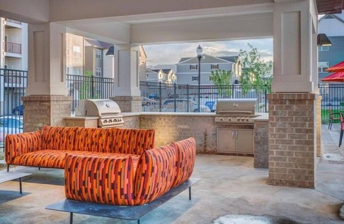 Herriman Apartment | Landing at Aspira at Anthem - 2 Bedrooms in Downtown Herriman