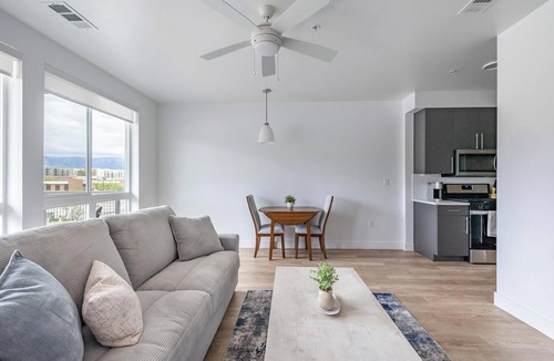 Downtown Salt Lake City Apartment | Landing | Chic Studio in Central City