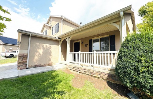 Pleasant Grove House | Large 5-Bedroom Home with AC Ideal for Groups & Family Trips