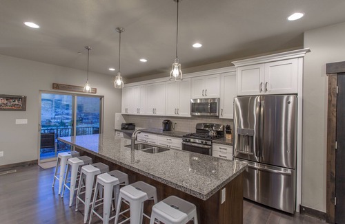 Park City House | Large Townhome with Designer Home Furnishings.