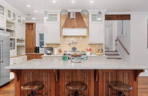Gruene House | Life is Gruene-Riverfront Luxury-1Mi To GrueneHall