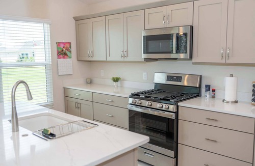 Sumter County House | LifeStyle ID's, 5 minutes to EastPort!