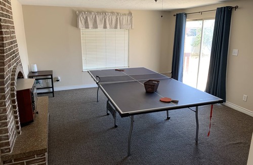 West Valley City House | Lovely 3 bedroom house with Ping Pong Table and Patio