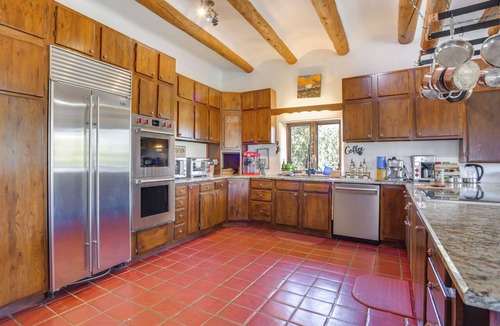 Canoncito Apartment | Luxurious Retreat w/Stunning Views in Santa Fe