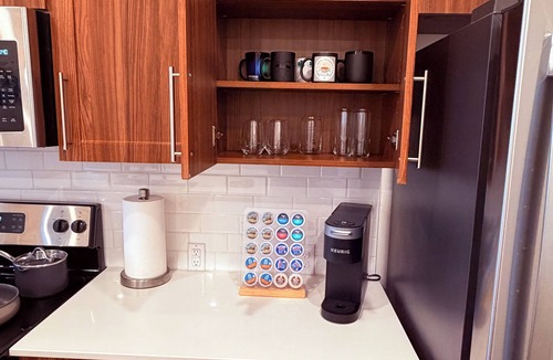 Salt Lake City Apartment | Luxury 2-BR, 3 BTH apartment in Millcreek, MNTN views, Private Balcony, Parking